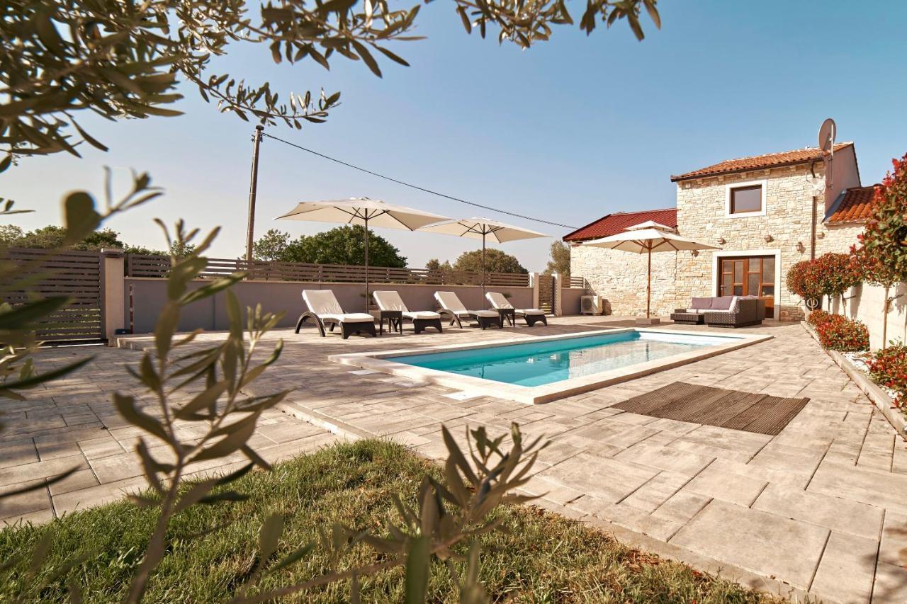 הוילה Pavicini Haus Mila מראה חיצוני תמונה